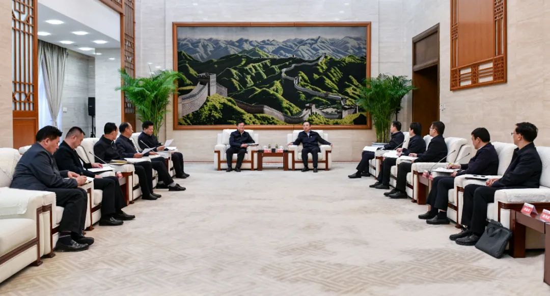 4，，20会见.jpg